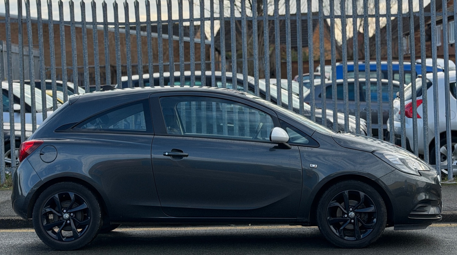 Used Vauxhall Corsa 2017 for sale - 76751657: Photo 2