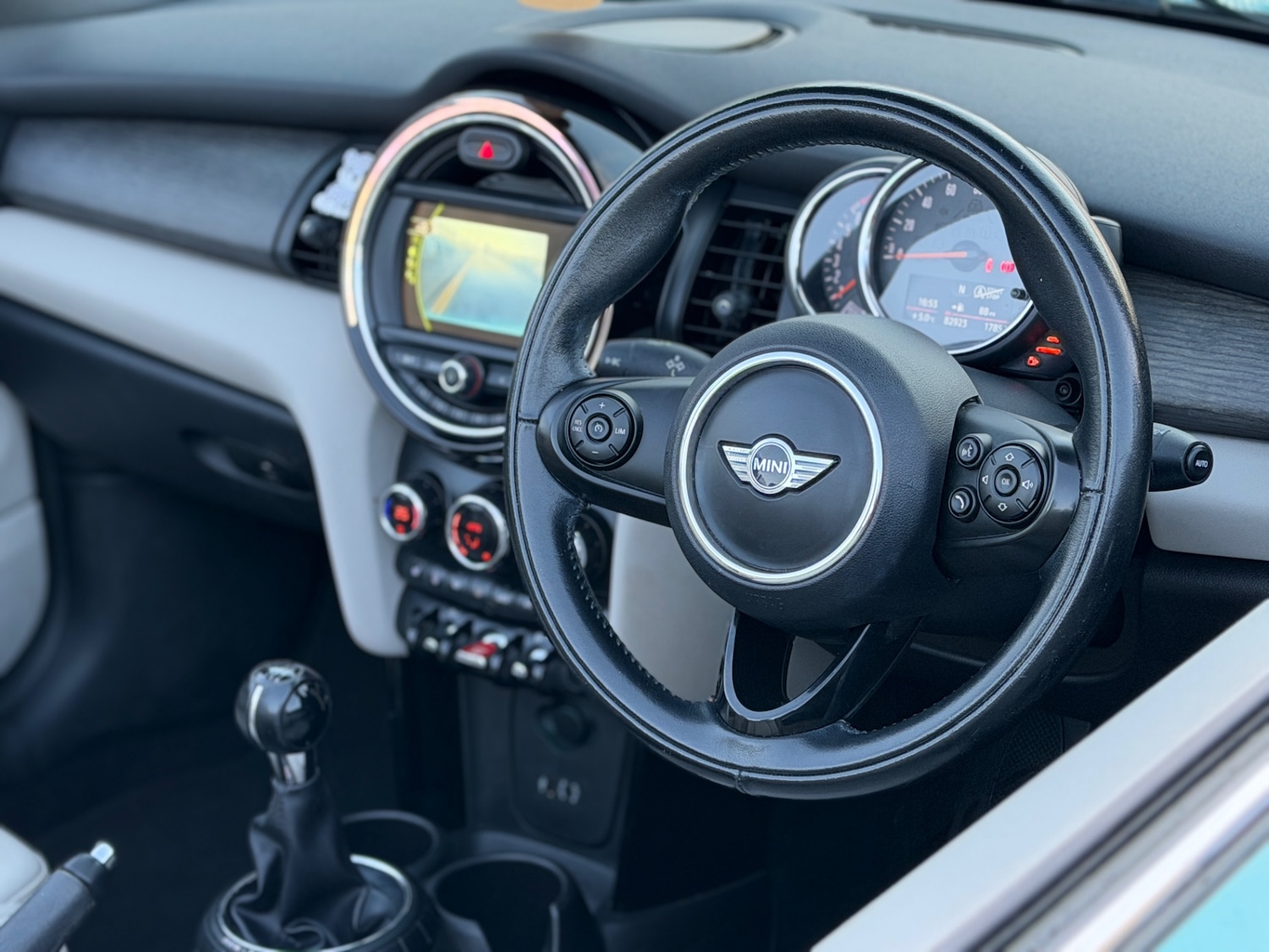 Used MINI Convertible 2017 for sale - 77571242: Photo 7