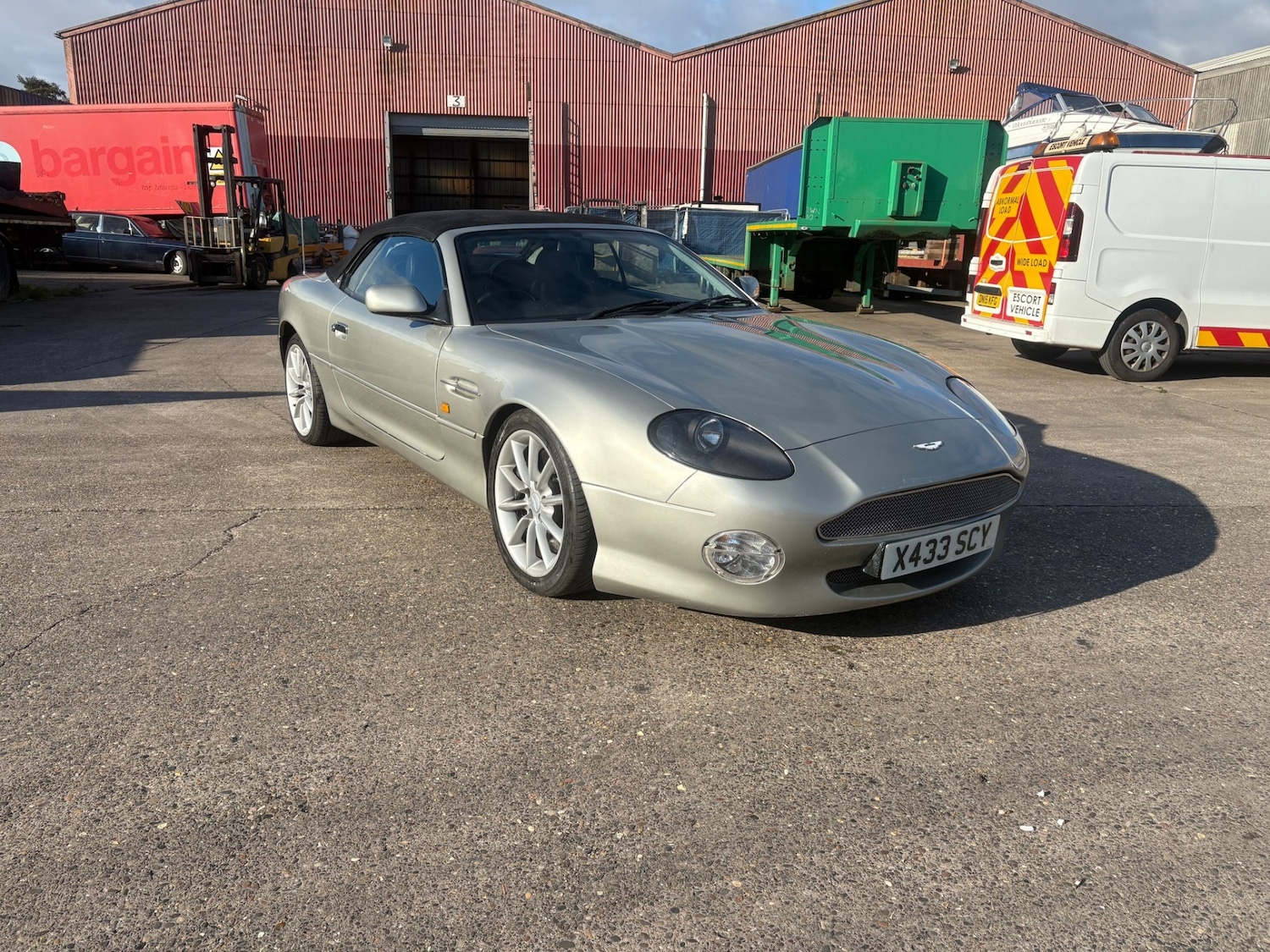 Used Aston Martin DB7 2001 for sale - 76231150: Photo 1