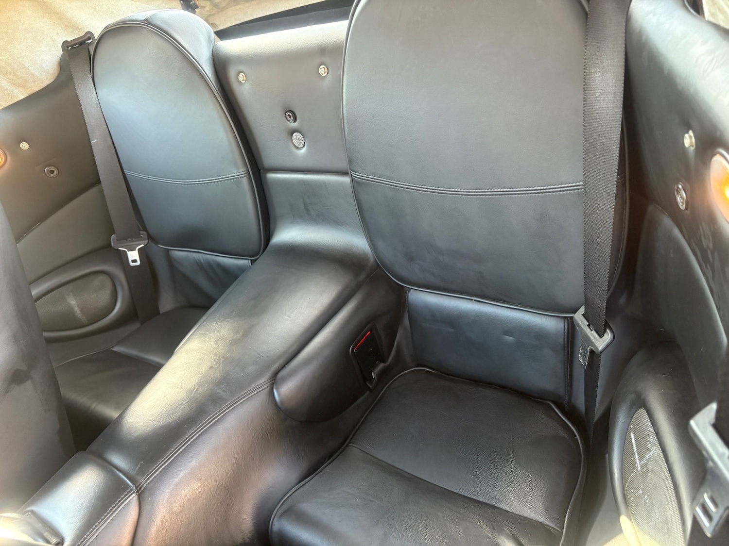Used Aston Martin DB7 2001 for sale - 76231150: Photo 14