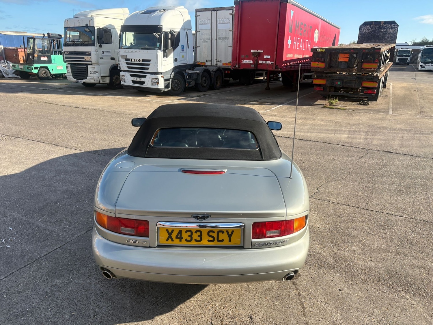 Used Aston Martin DB7 2001 for sale - 76231150: Photo 8
