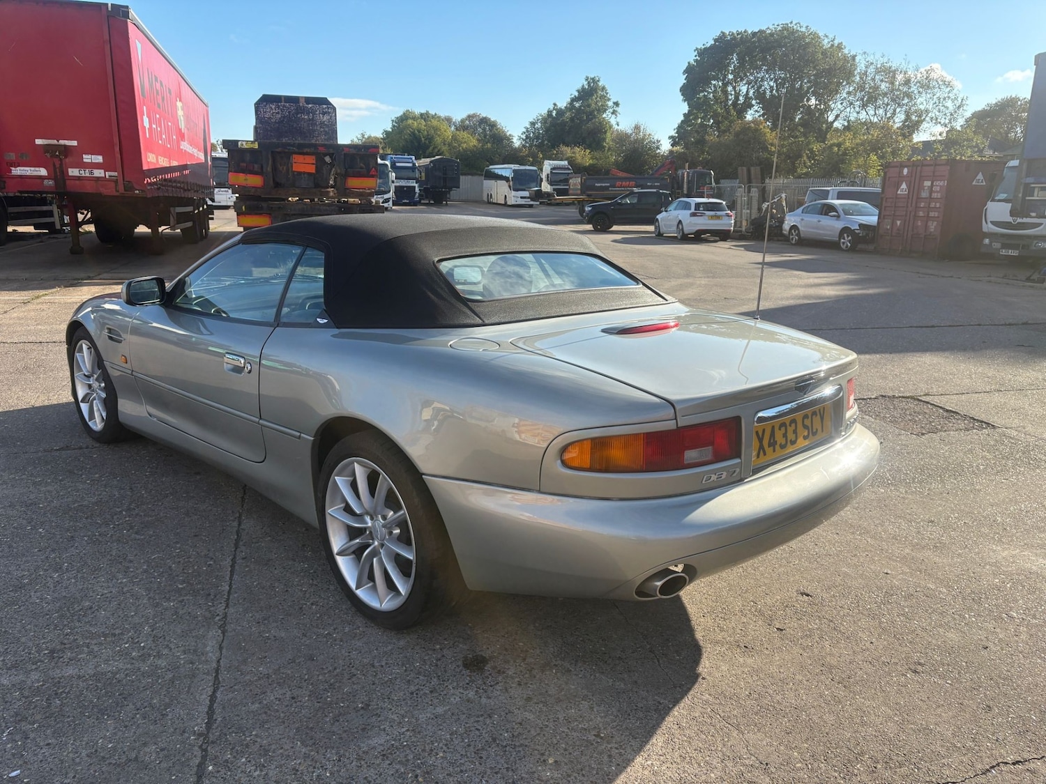 Used Aston Martin DB7 2001 for sale - 76231150: Photo 9