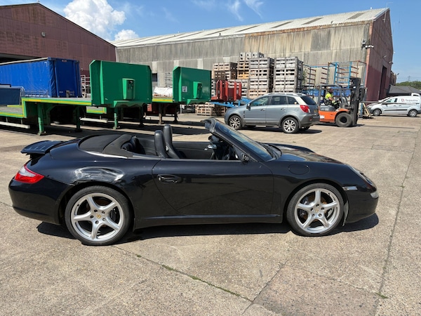 Used Porsche 911 2005 for sale - 75241559: Photo 3