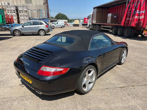 Used Porsche 911 2005 for sale - 75241559: Photo 9