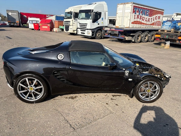 Used Lotus Elise 2005 for sale - 74204100: Photo 7