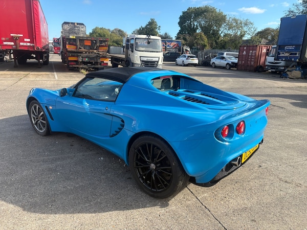 Used Lotus Elise 2002 for sale - 76127890: Photo 8