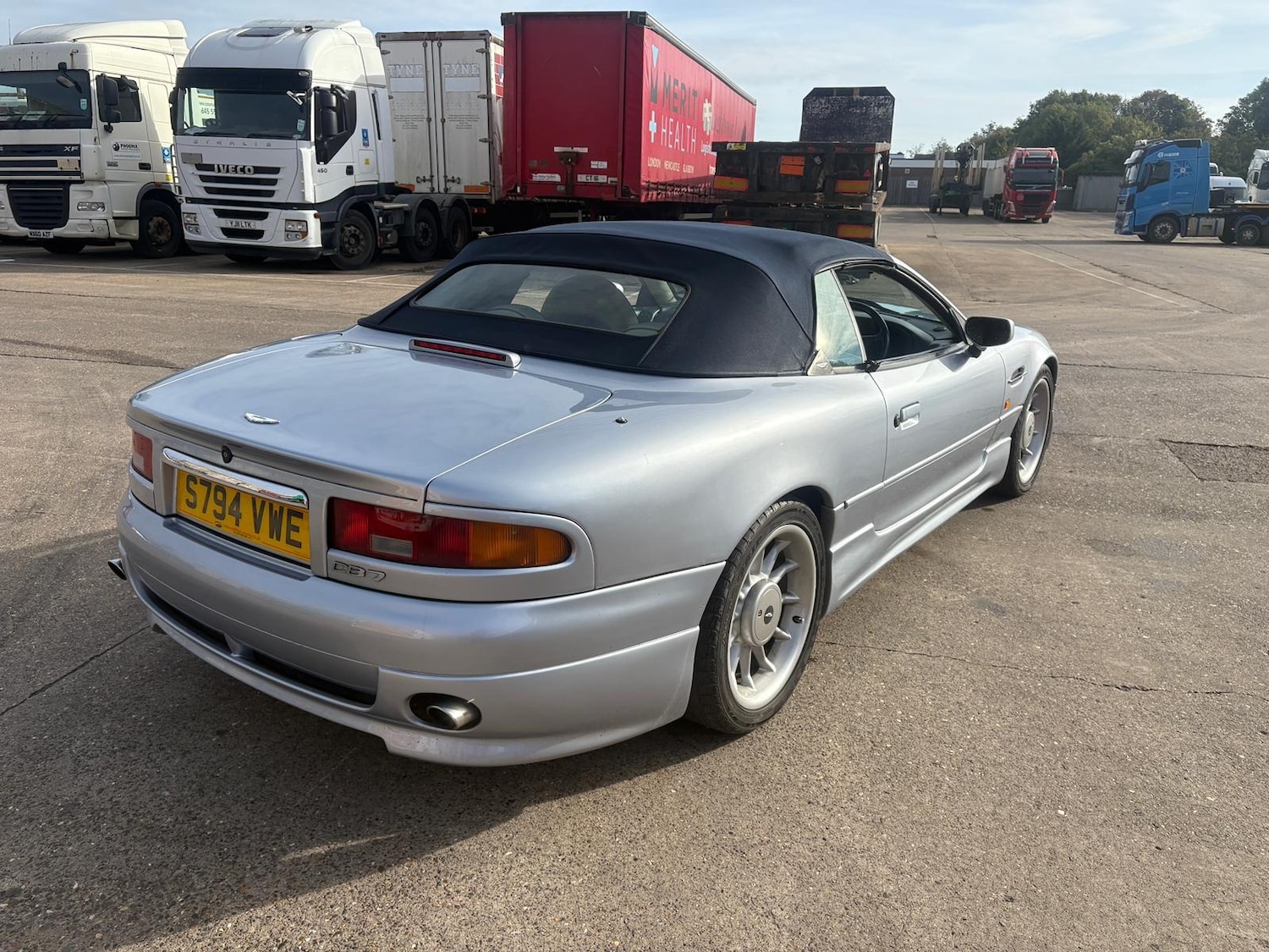 Used Aston Martin DB7 1998 for sale - 76045626: Photo 6