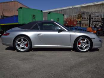 2006 (06) - S 2dr