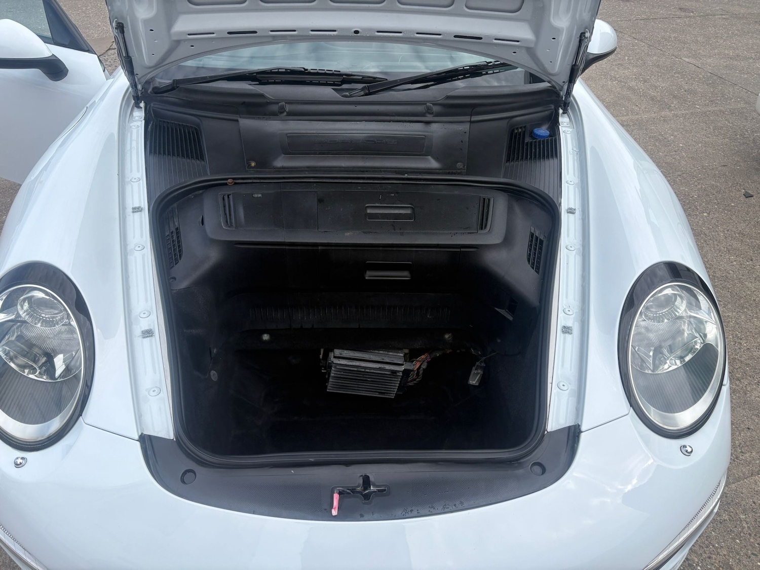 Used Porsche 911 for sale - 77947280: Photo 17