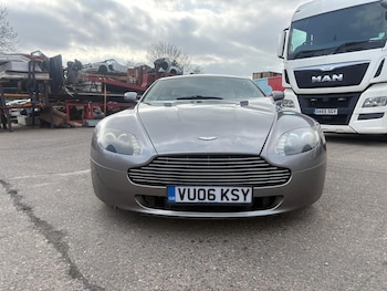 Used Aston Martin Vantage 2006 for sale - 77932450: Photo