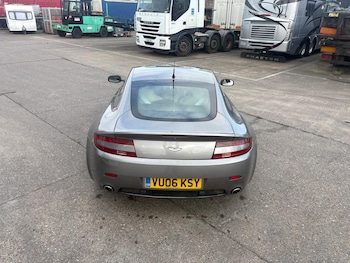 Used Aston Martin Vantage 2006 for sale - 77932450: Photo