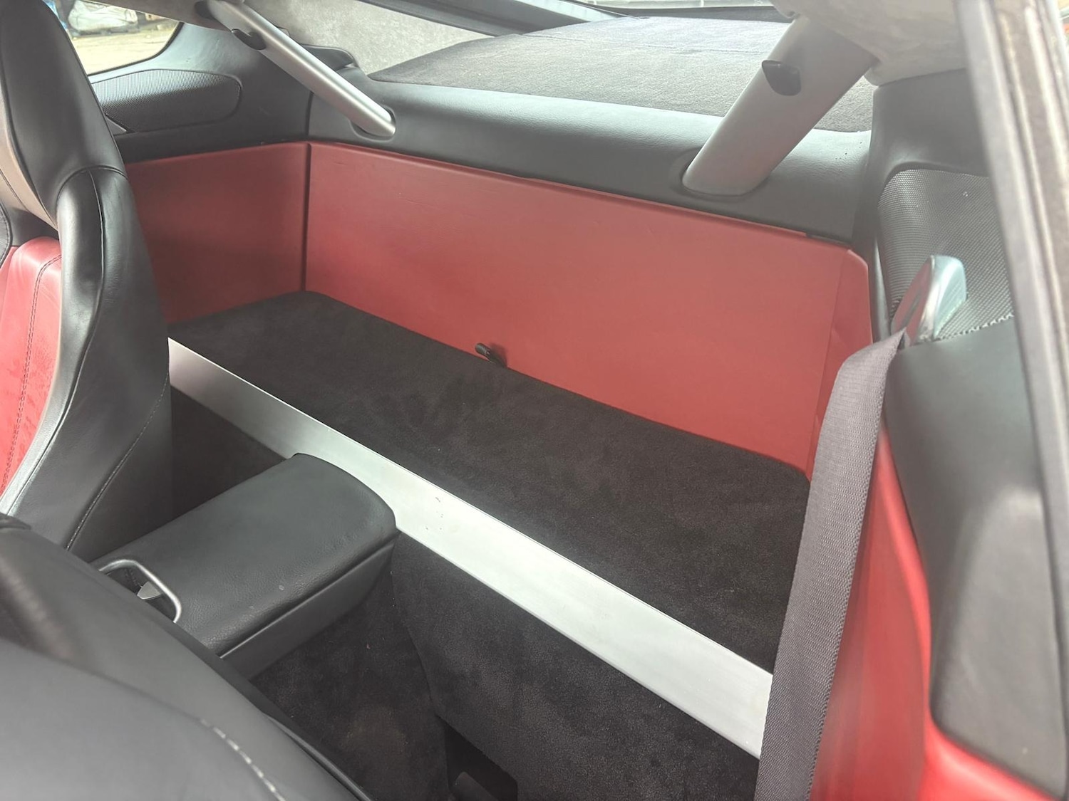 Used Aston Martin Vantage 2007 for sale - 76287034: Photo 12