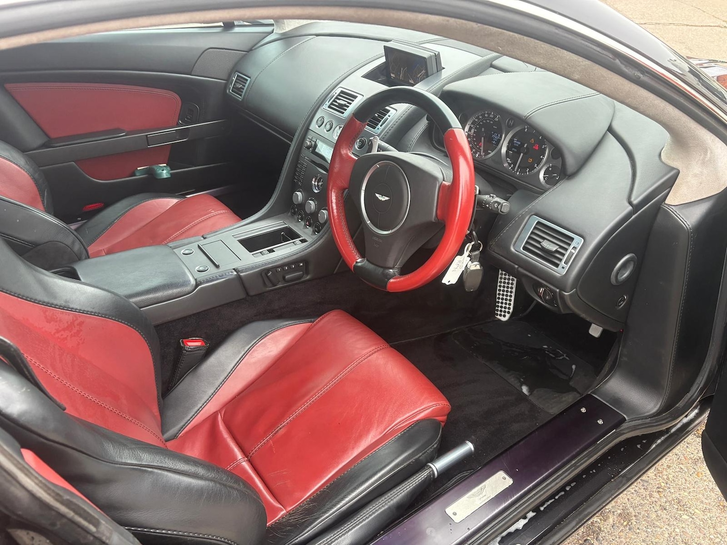 Used Aston Martin Vantage 2007 for sale - 76287034: Photo 13