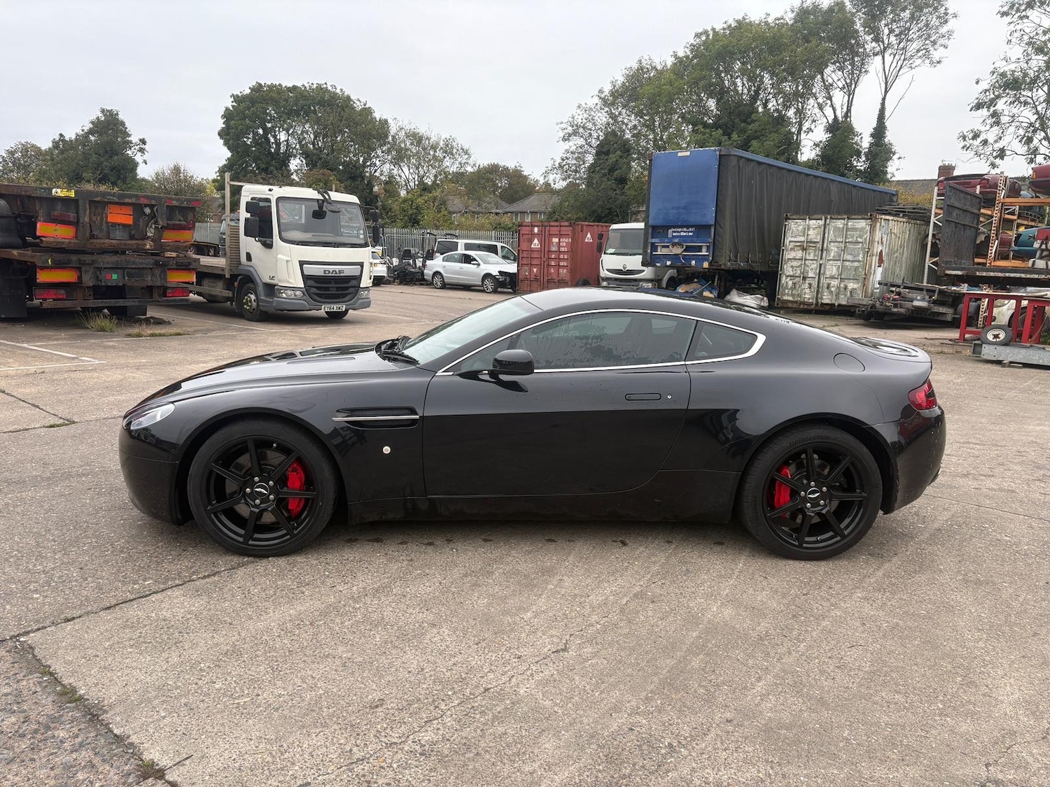 Used Aston Martin Vantage 2007 for sale - 76287034: Photo 2