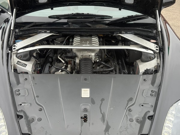 Used Aston Martin Vantage 2007 for sale - 76287034: Photo 8