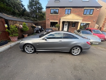 Used Mercedes-Benz E-Class 2009 for sale - 75299885: Photo