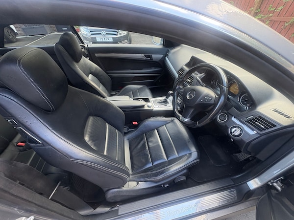 Used Mercedes-Benz E-Class 2009 for sale - 75299885: Photo 9