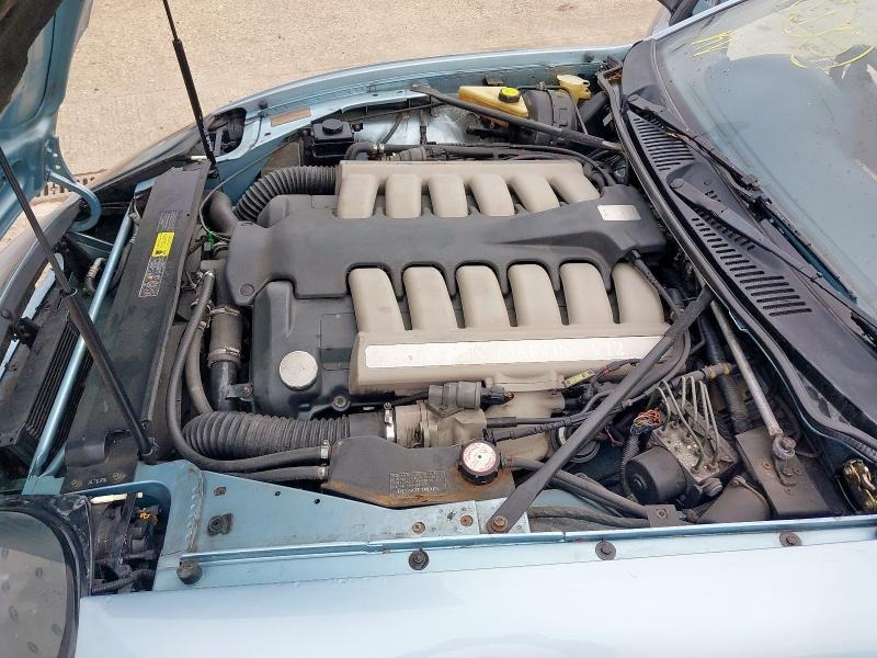 Used Aston Martin DB7 2000 for sale - 76391835: Photo 3