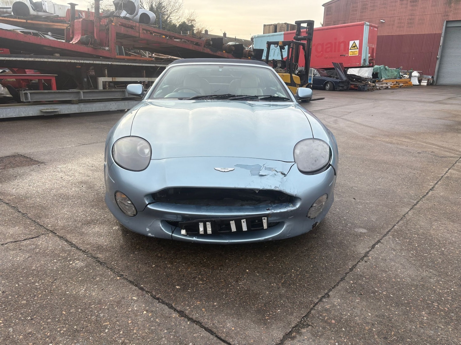 Used Aston Martin DB7 2000 for sale - 76391835: Photo 8