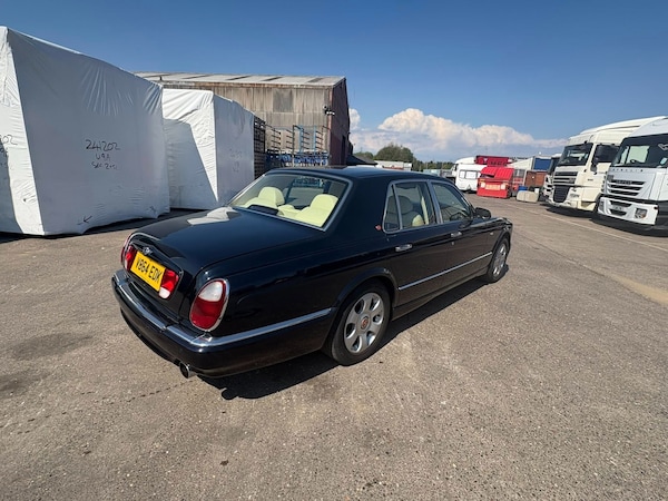 Used Bentley Arnage 2000 for sale - 73644877: Photo 2