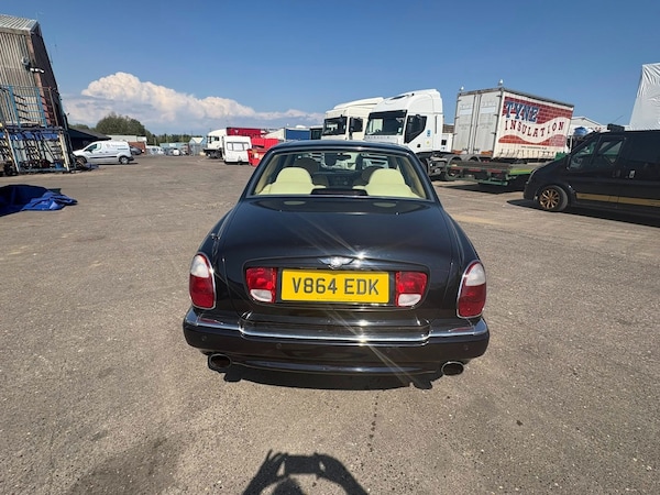 Used Bentley Arnage 2000 for sale - 73644877: Photo 6