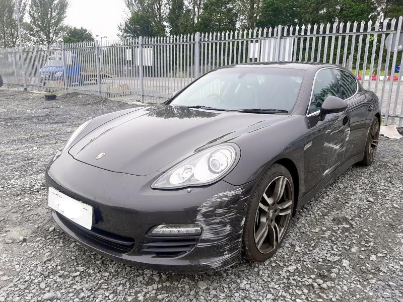 Used Porsche Panamera 2012 for sale - 76330062: Photo 2