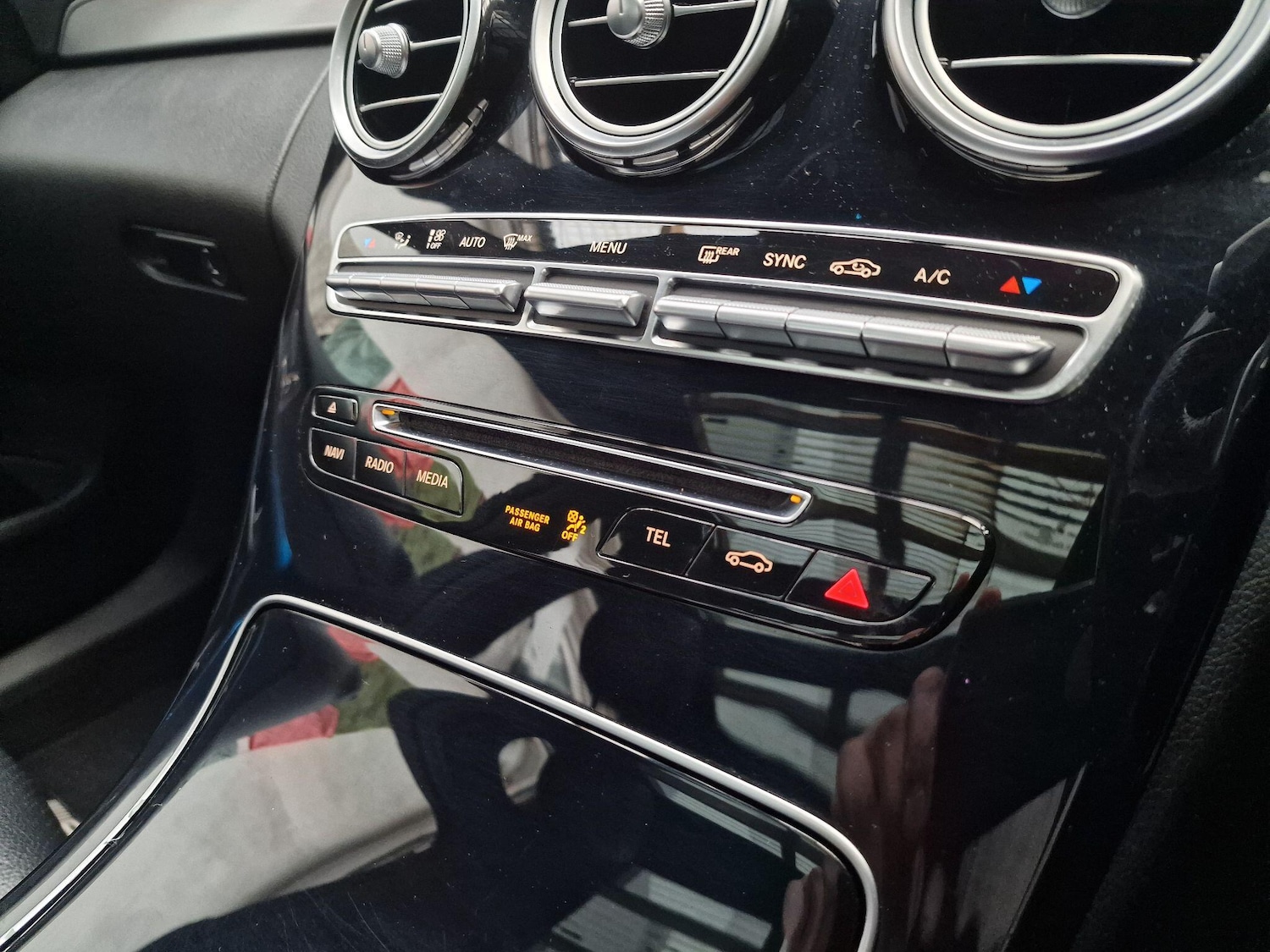 Used Mercedes-Benz C Class 2015 for sale - 77039724: Photo 35