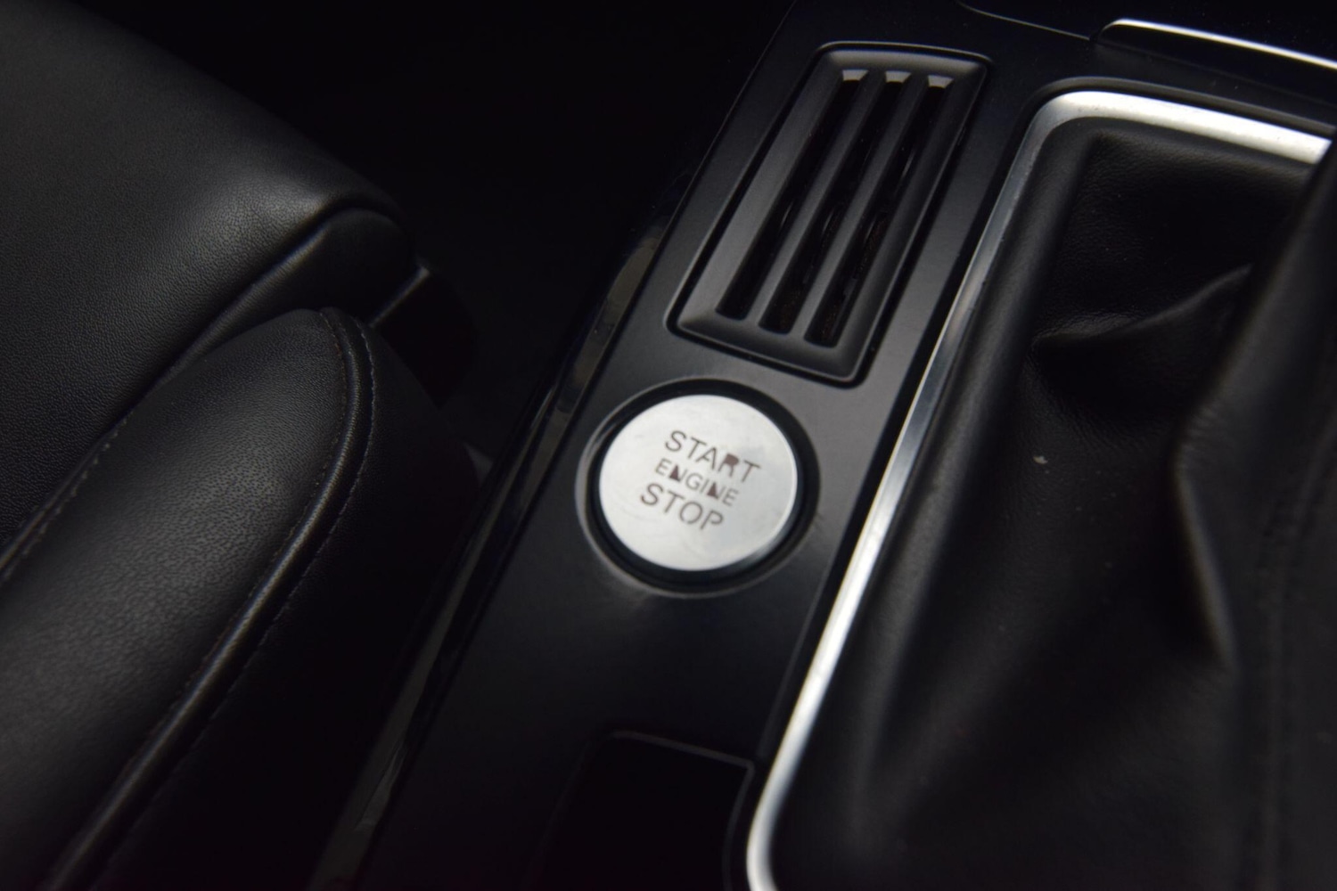 Used Audi A4 for sale - 77853971: Photo 21