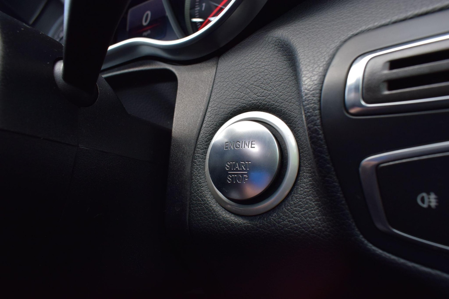 Used Mercedes-Benz C Class for sale - 77892973: Photo 41