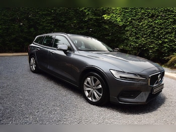 2018 (18) - 2.0 D4 [190] Momentum 5dr Auto