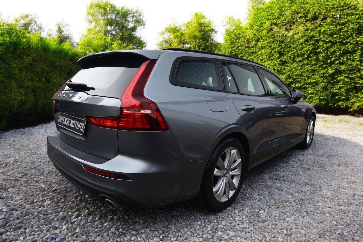 Used Volvo V60 2018 for sale - 76786740: Photo 3