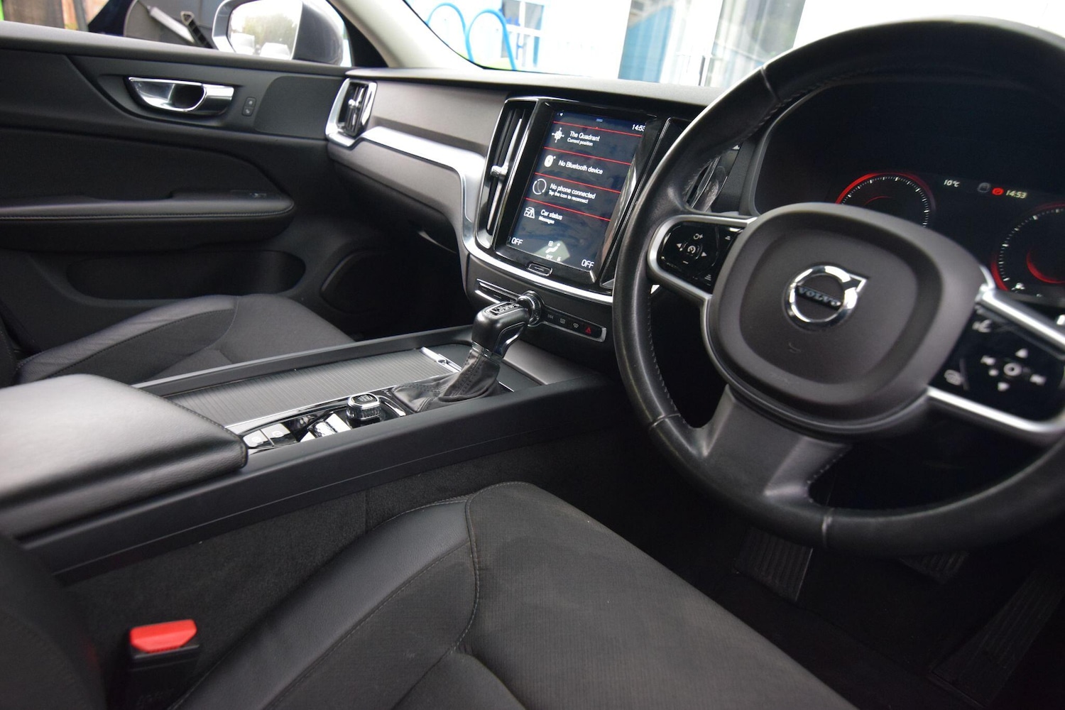 Used Volvo V60 2018 for sale - 76786740: Photo 50