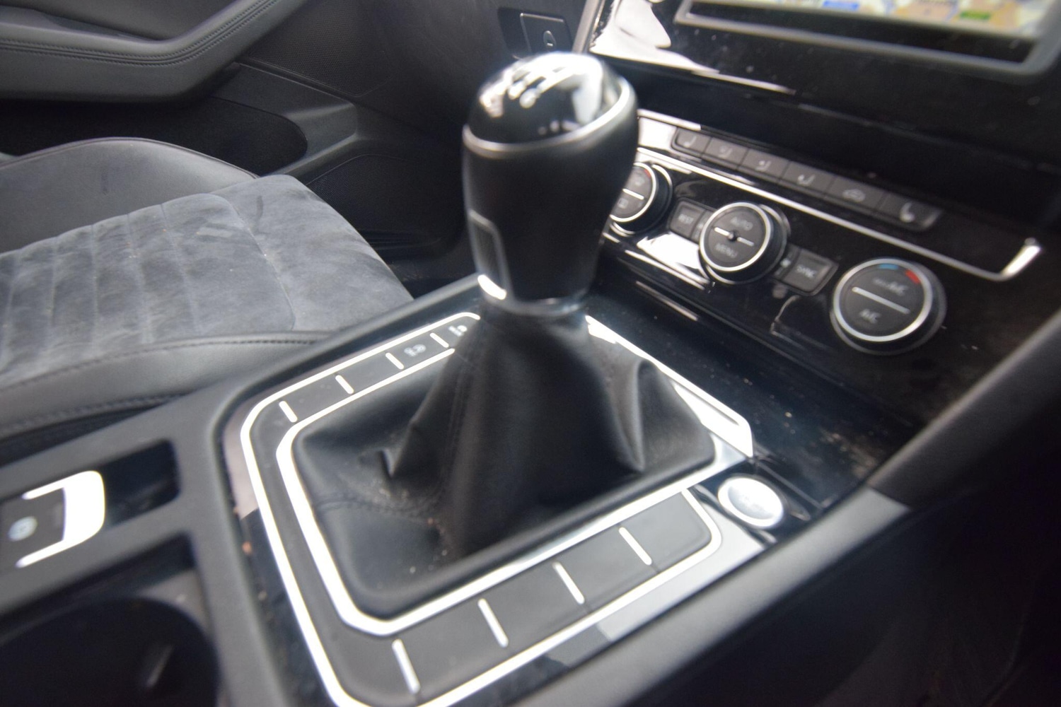 Used Volkswagen Passat 2015 for sale - 77982503: Photo 14