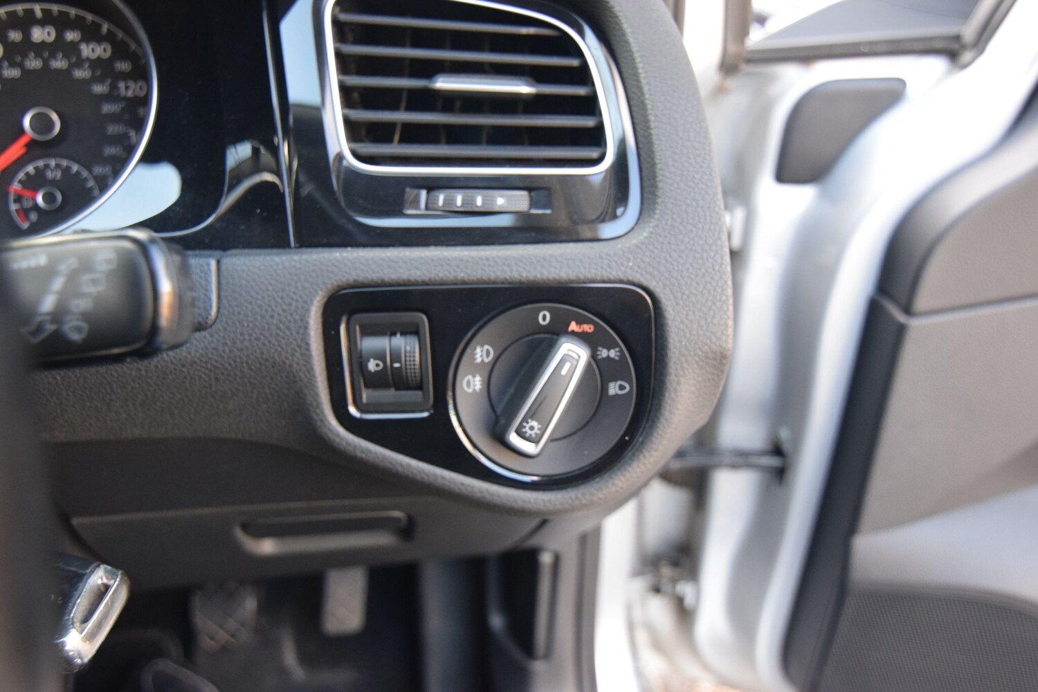 Used Volkswagen Golf for sale - 78127444: Photo 22