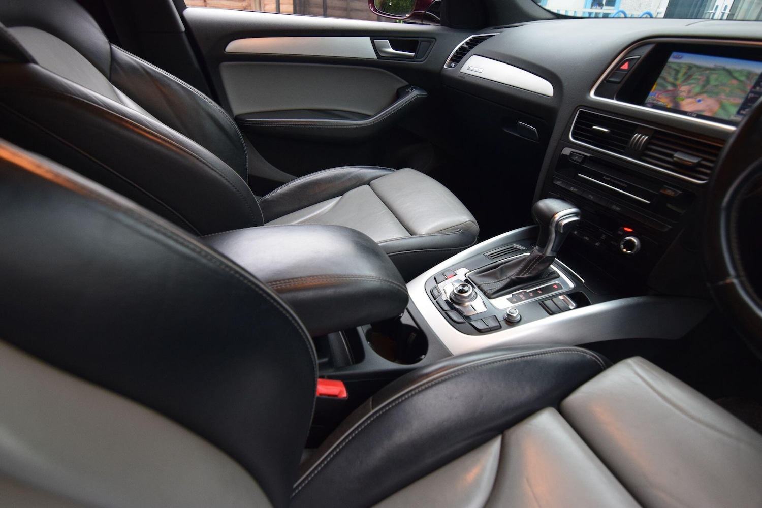 Used Audi Q5 2015 for sale - 77040763: Photo 30