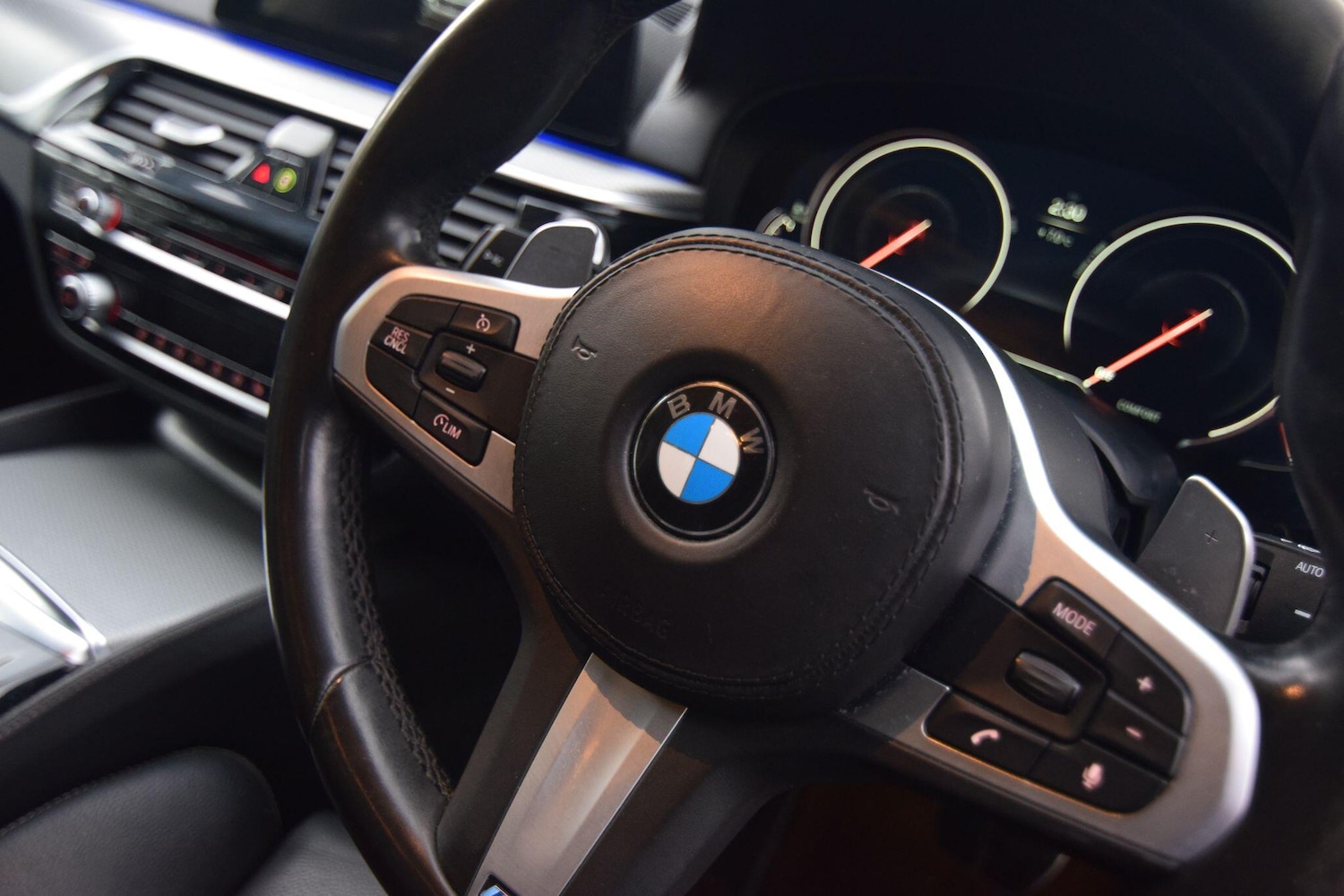 Used BMW 5 Series 2018 for sale - 77395706: Photo 24