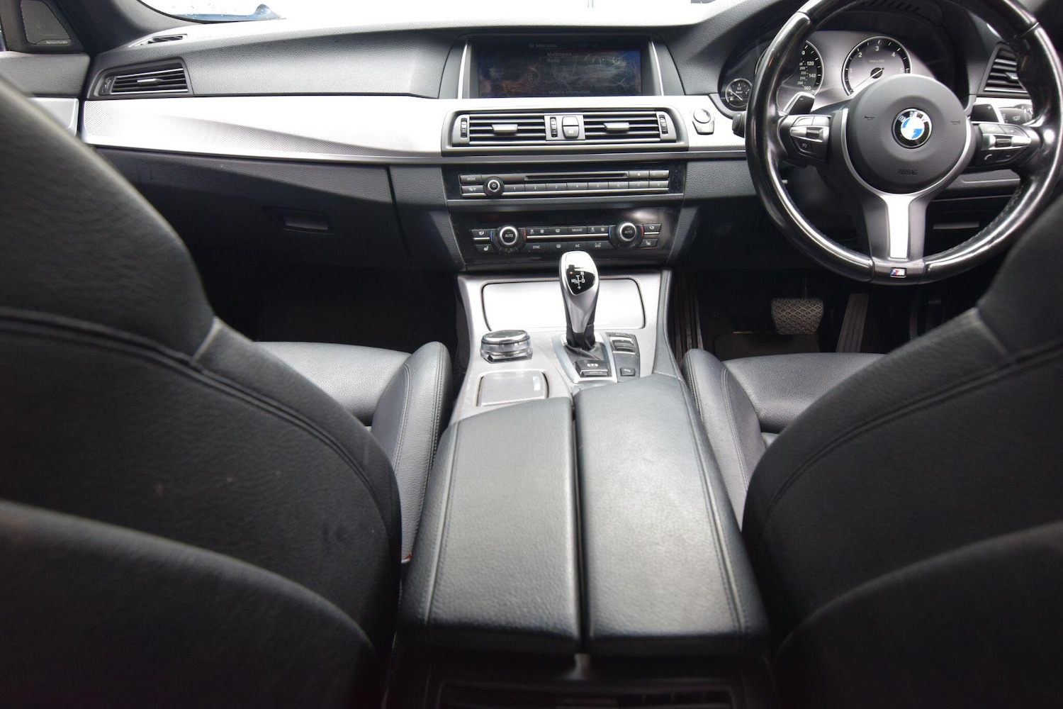 Used BMW 5 Series 2016 for sale - 76722506: Photo 39