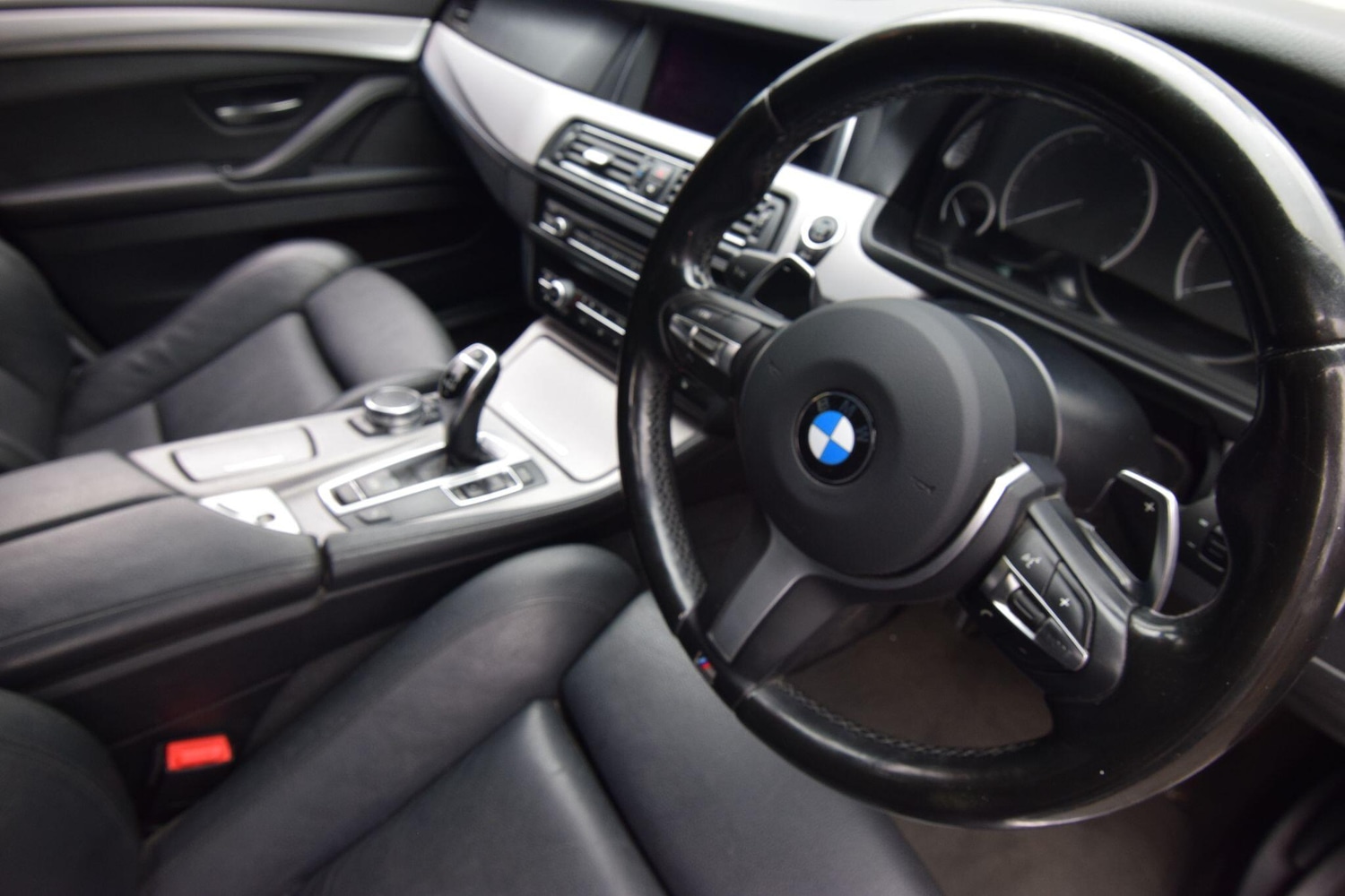 Used BMW 5 Series 2016 for sale - 76722506: Photo 40