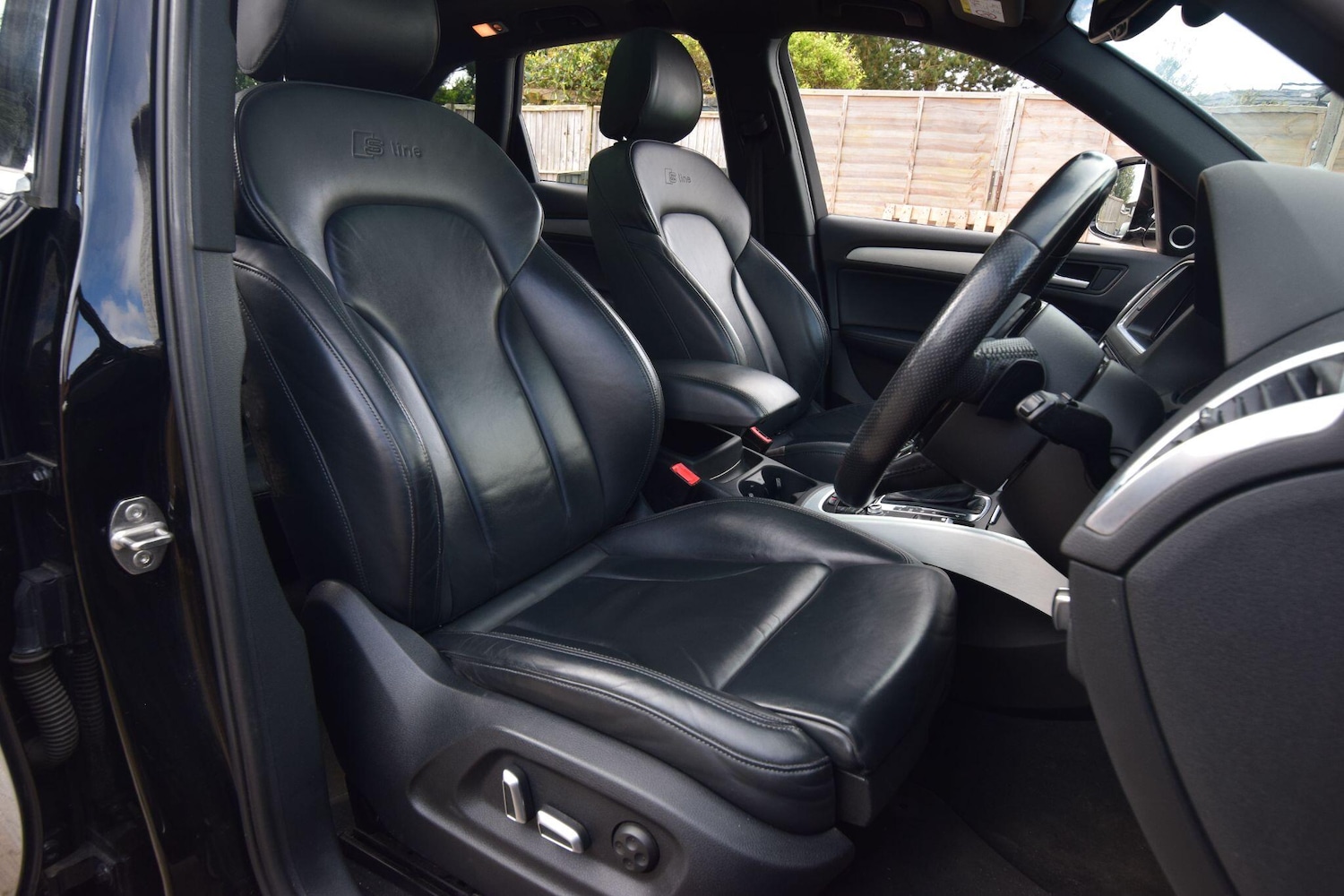 Used Audi Q5 2015 for sale - 77898409: Photo 10