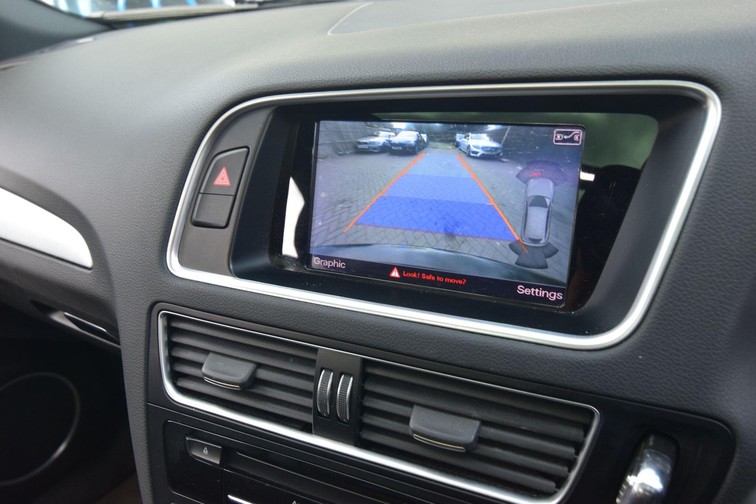 Used Audi Q5 2015 for sale - 77898409: Photo 12