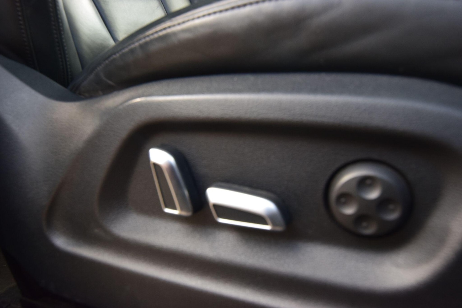 Used Audi Q5 2015 for sale - 77898409: Photo 15