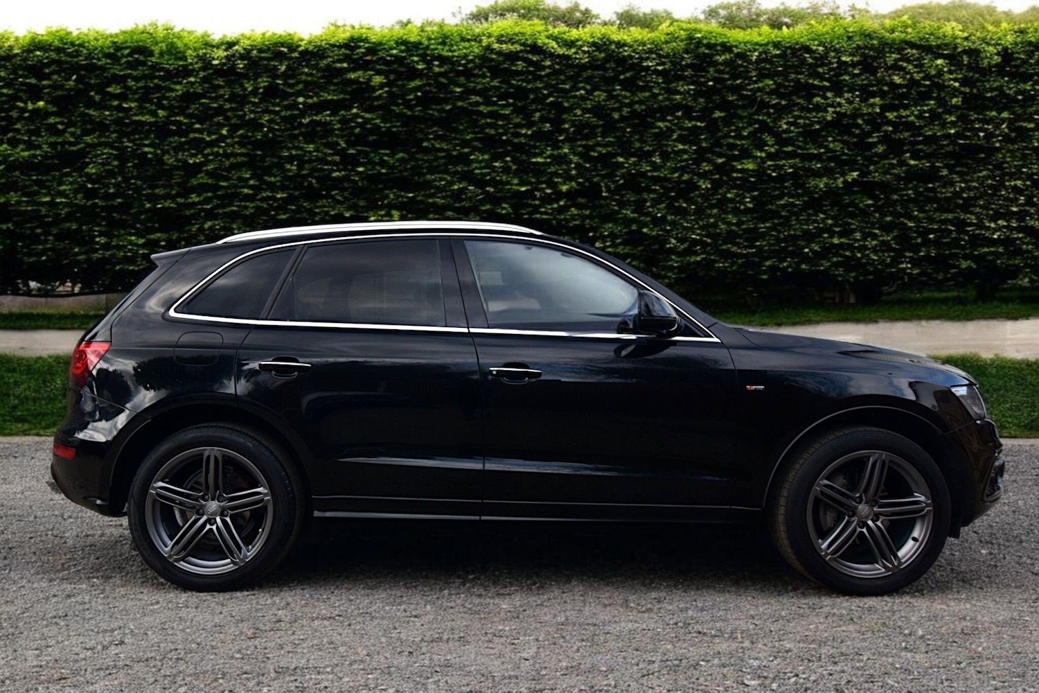Used Audi Q5 2015 for sale - 77898409: Photo 2
