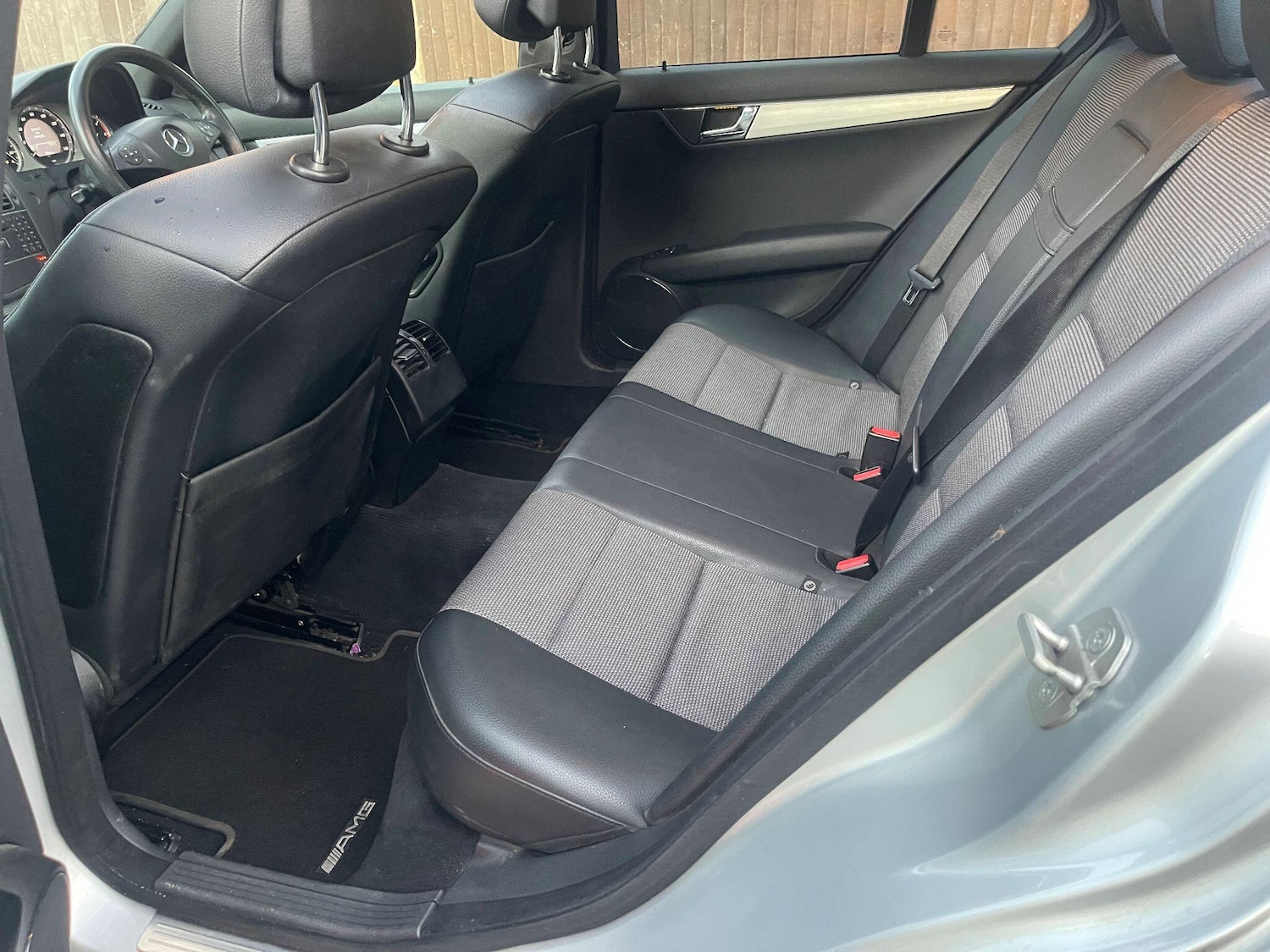 Used Mercedes-Benz C Class 2007 for sale - 76722508: Photo 32