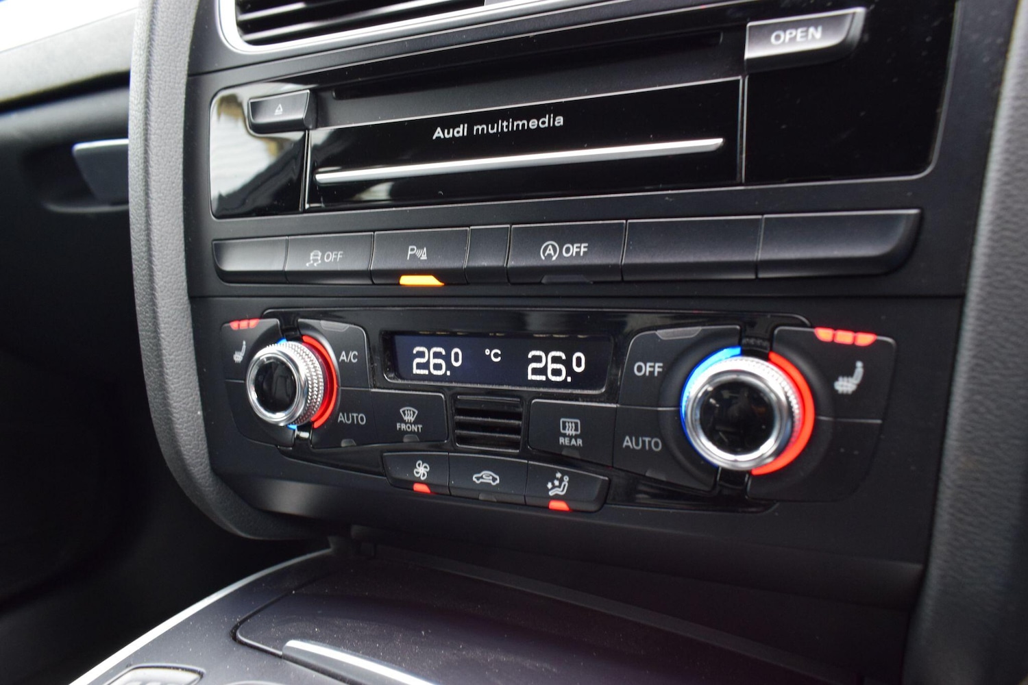 Used Audi A4 2015 for sale - 77612836: Photo 31