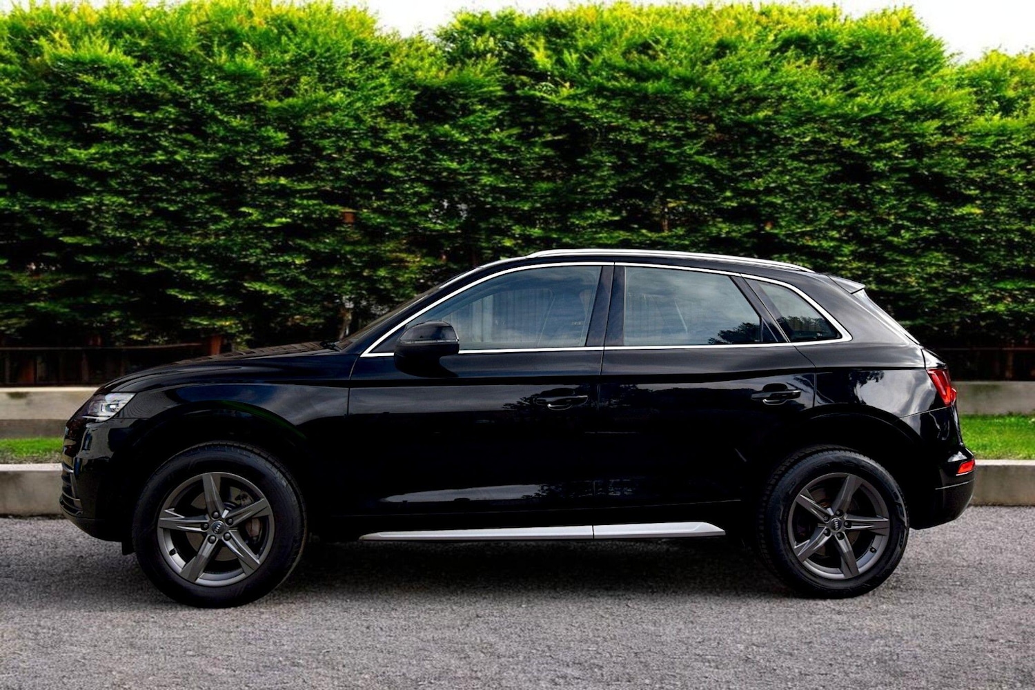 Used Audi Q5 2017 for sale - 77909015: Photo 4