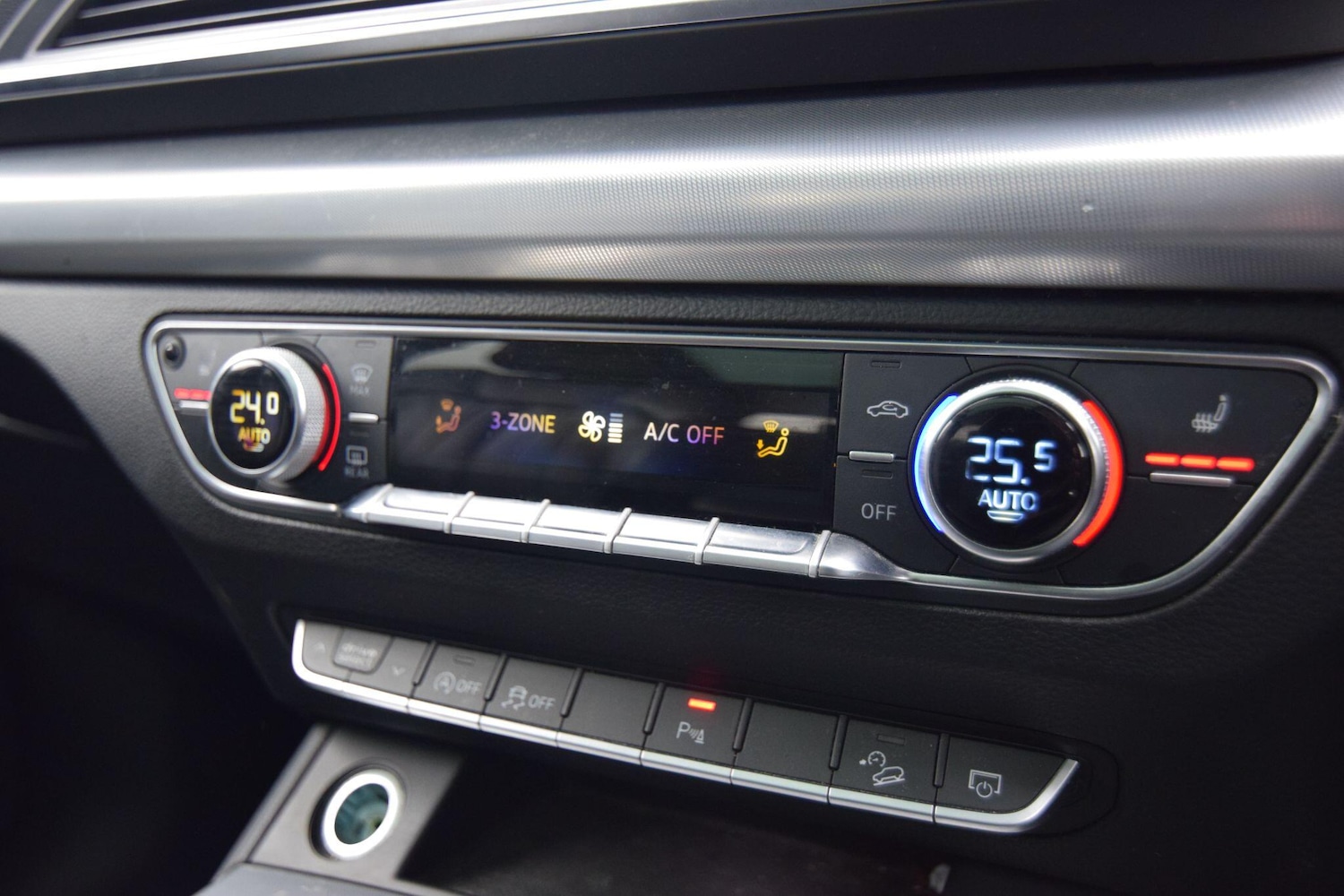 Used Audi Q5 2018 for sale - 77321147: Photo 15