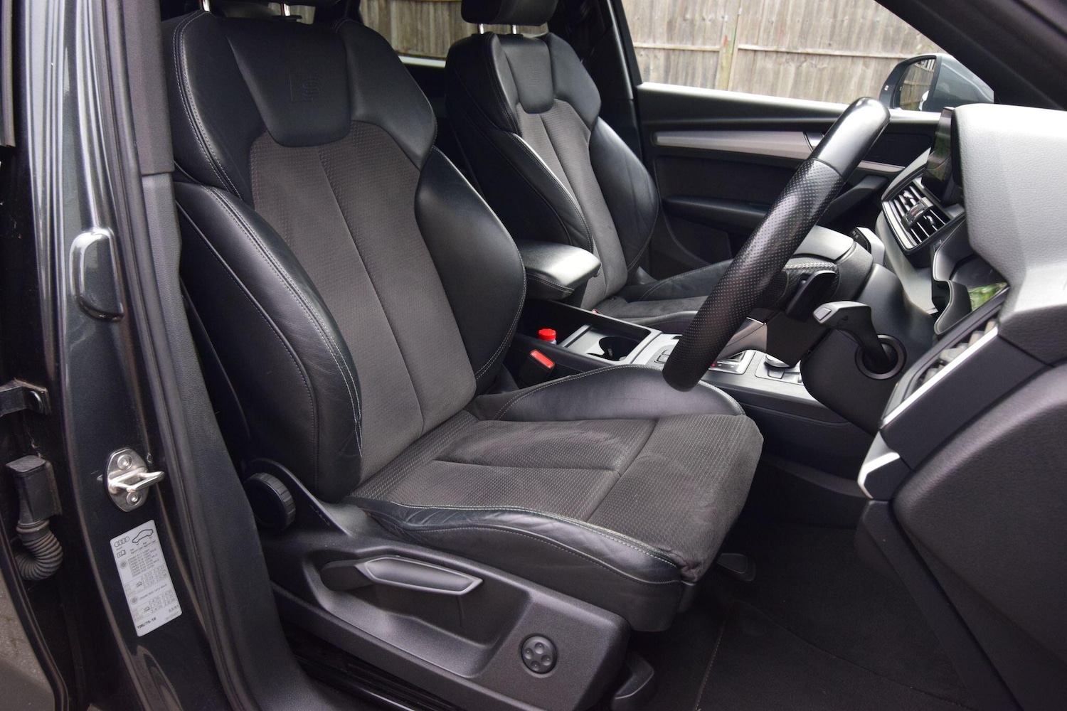 Used Audi Q5 2017 for sale - 76722509: Photo 11