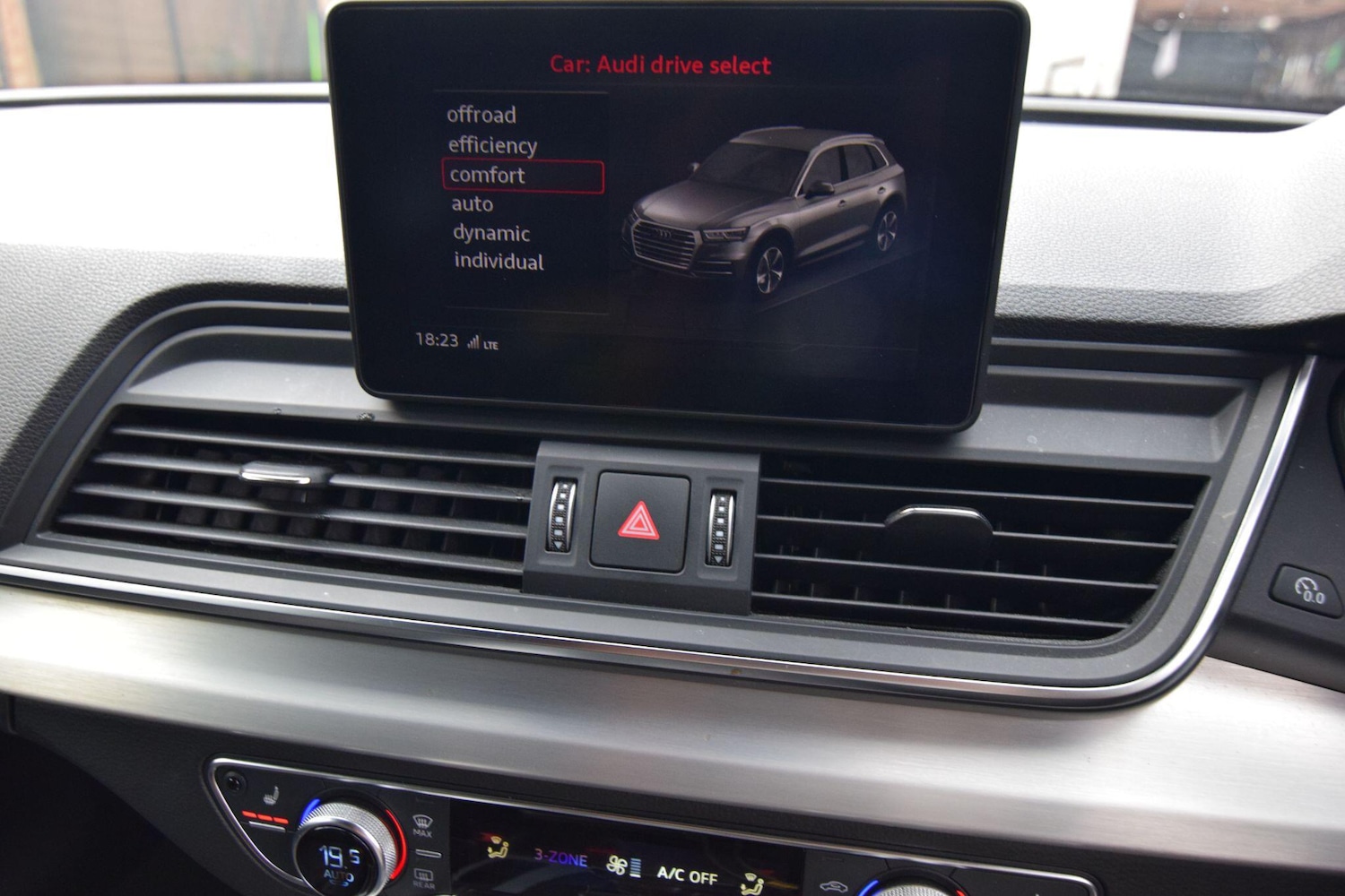 Used Audi Q5 2017 for sale - 76722509: Photo 20