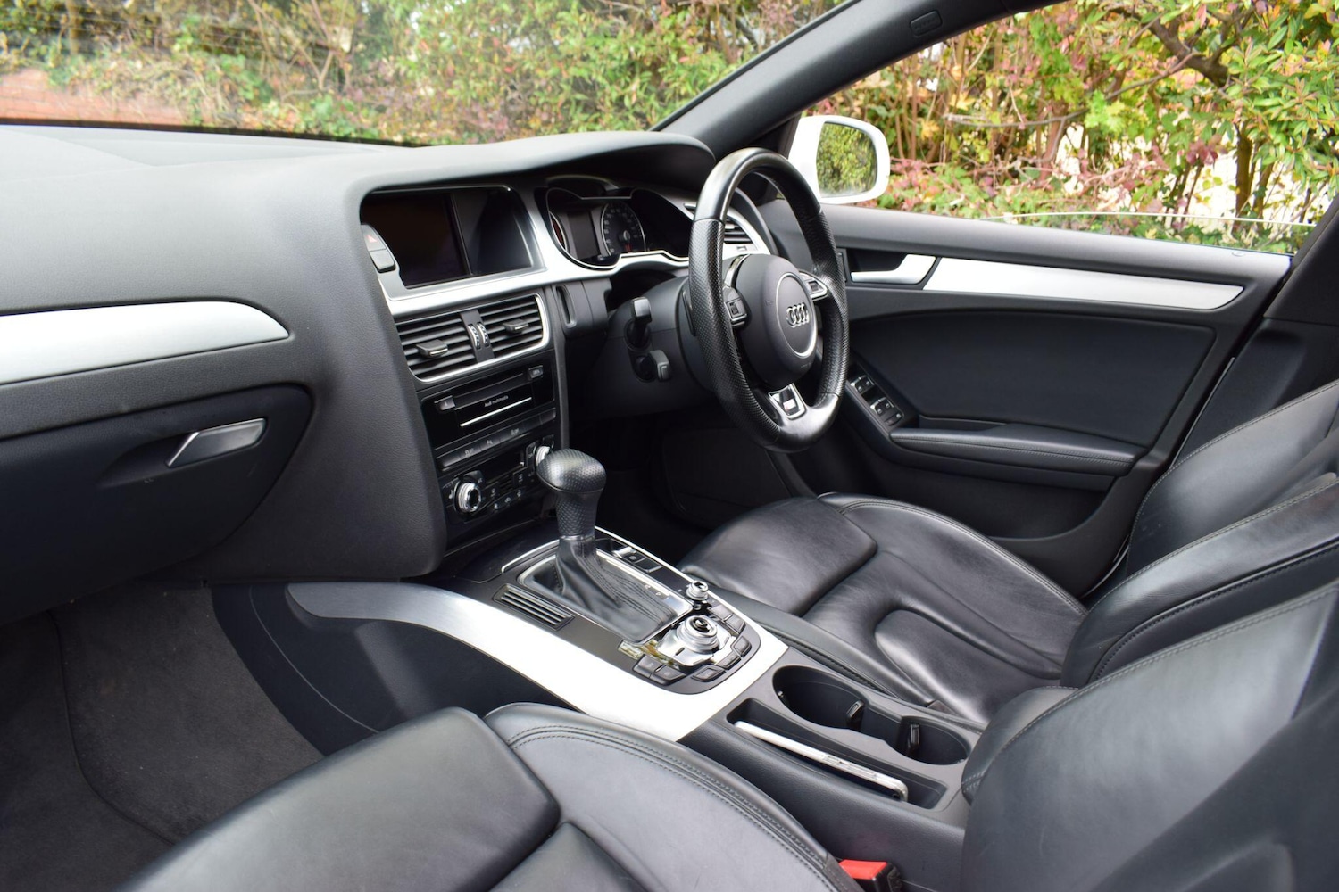 Used Audi A4 2015 for sale - 77331183: Photo 10