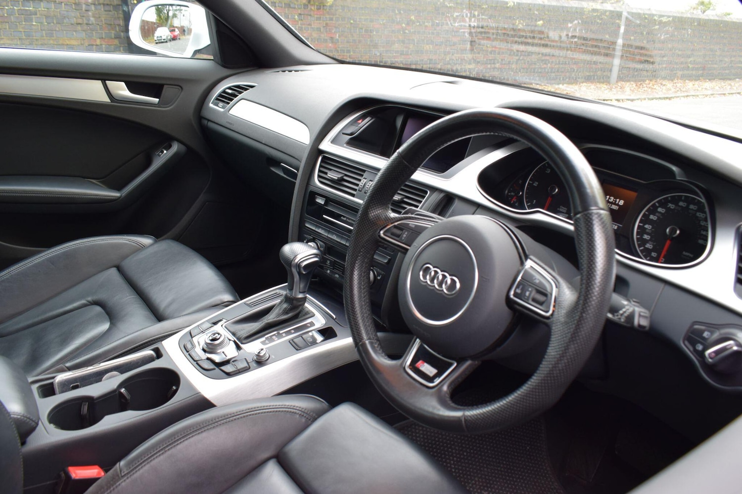 Used Audi A4 2015 for sale - 77331183: Photo 11